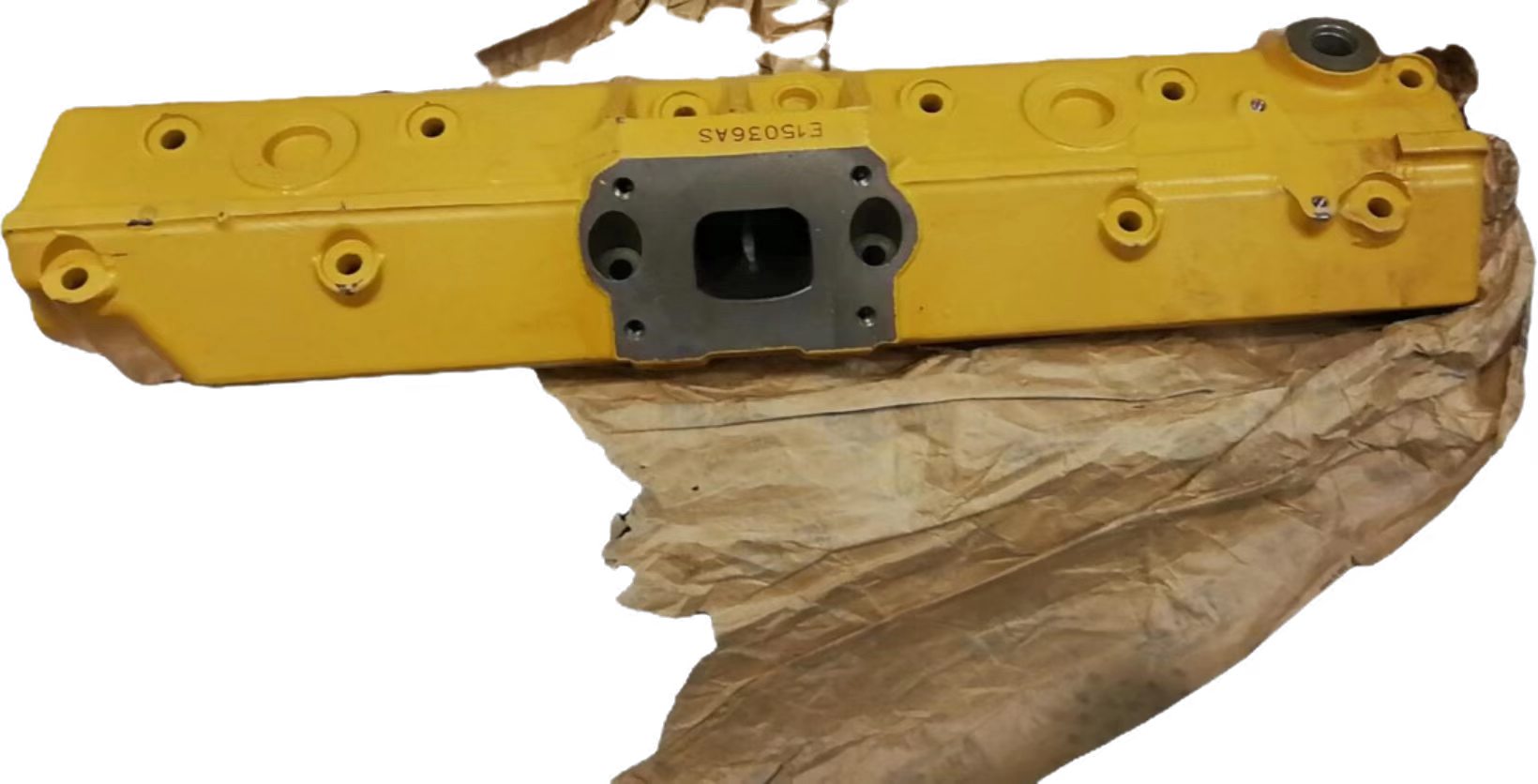 Коллектор выхлопной BE506653 для CAT CL210 Exhaust manifold BE506653 CAT CL210